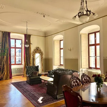 Daire Schloss Ampfurth - Wohnen Im Historischen Gutshaus